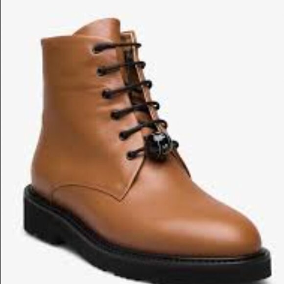 Dear Frances Park Boots - Picture 2 of 7